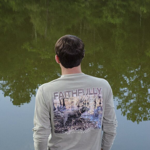 NWT Southern Cross - Faithfully Yours - Long Sleeve T-Shirt - Picture 2 of 2
